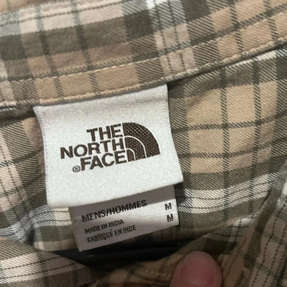 NORTHFACE flannel. Size medium. Excellent condition!